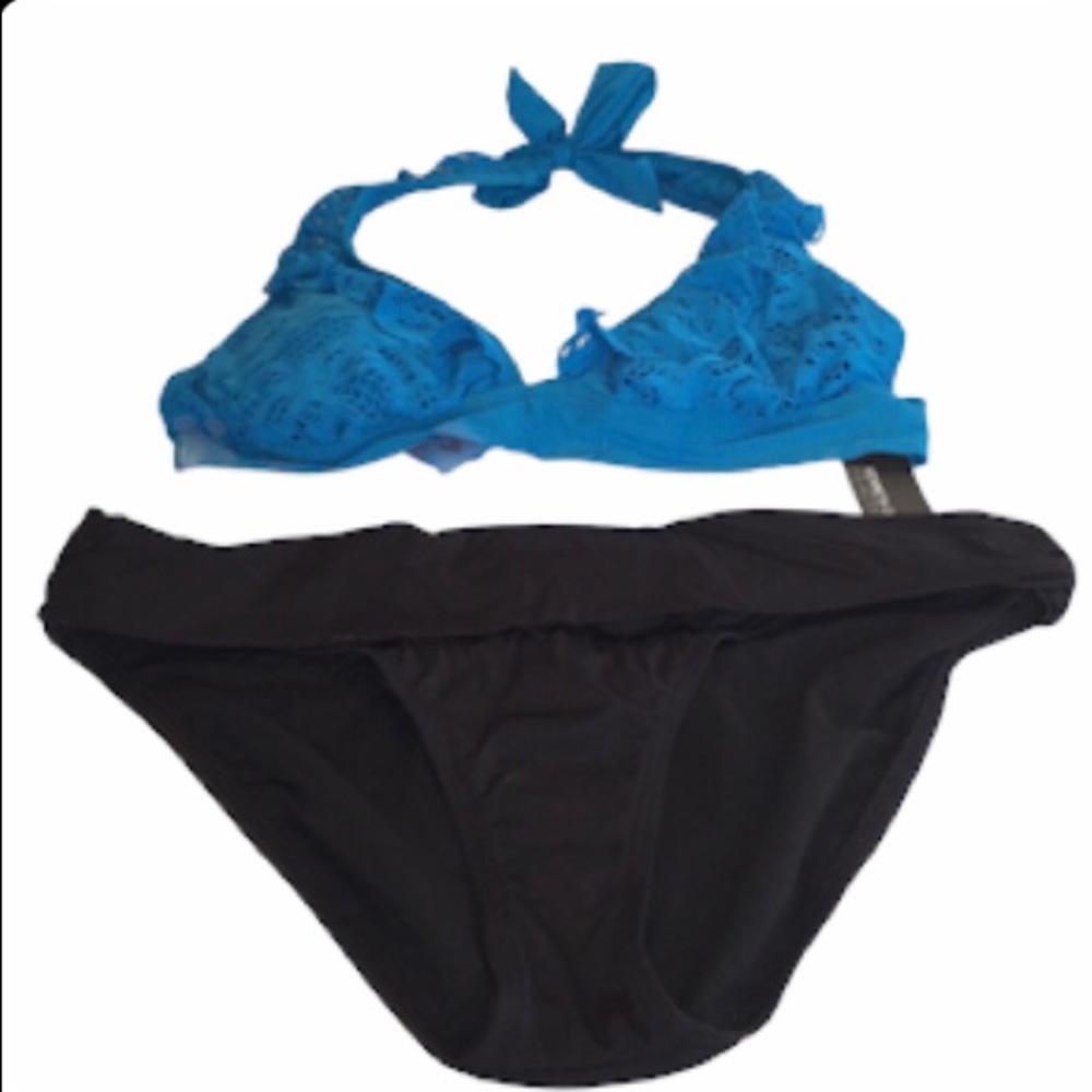 Kenneth Cole Reaction Ruffle Halter Top Bikini SzL